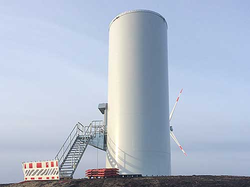 Segmentzelte aus strapazierfähiger PVC-Plane montiert am Stahlrohrturm, Gewebeplane, Windenergiebranche