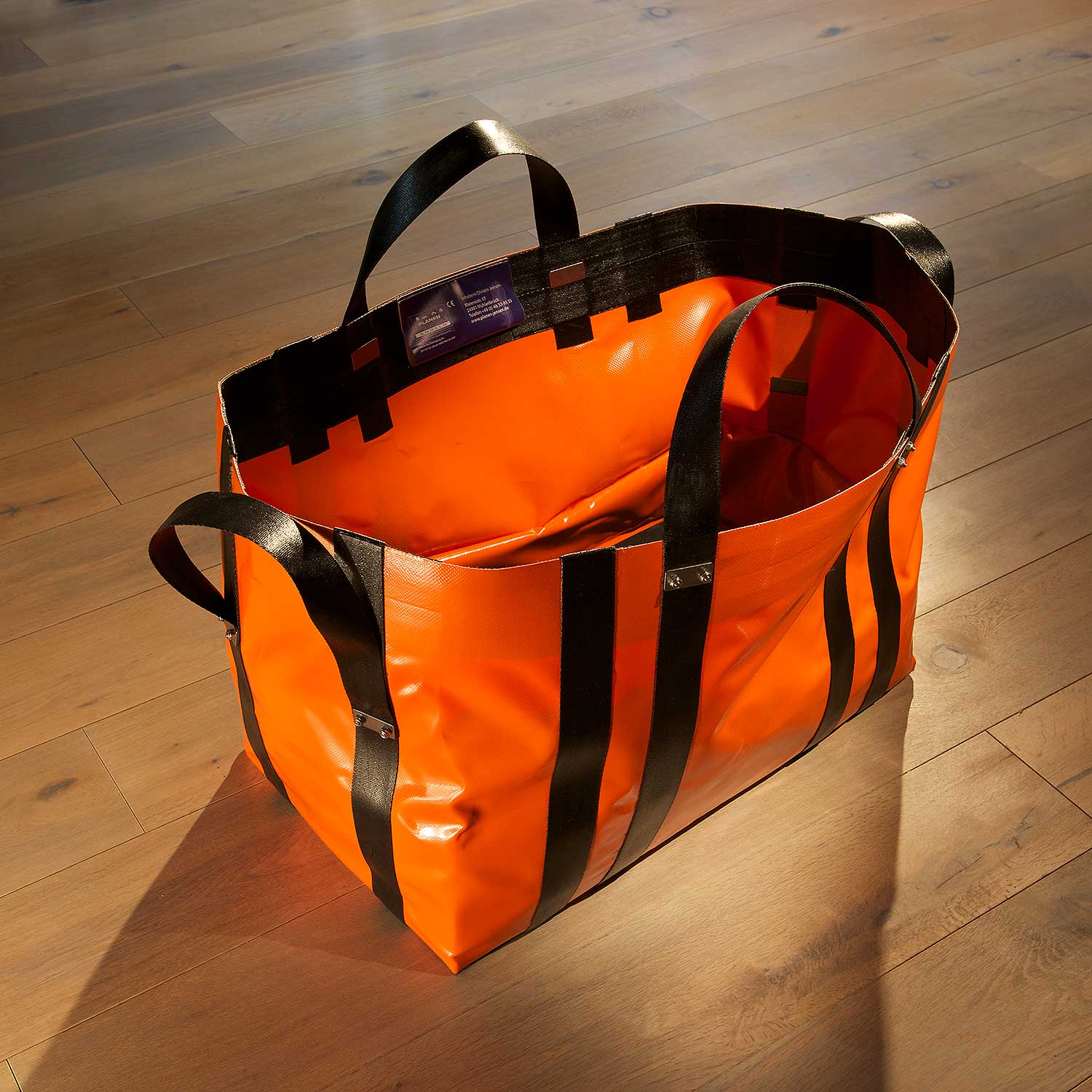 Angular heavy load bag made of technical textiles